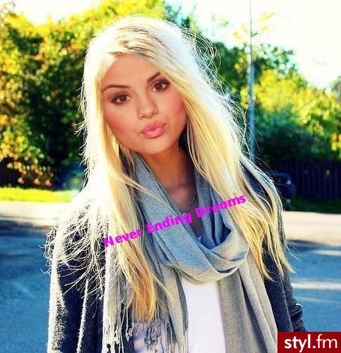Blond Rozpuszczone Proste Na co dzień Długie Fryzury