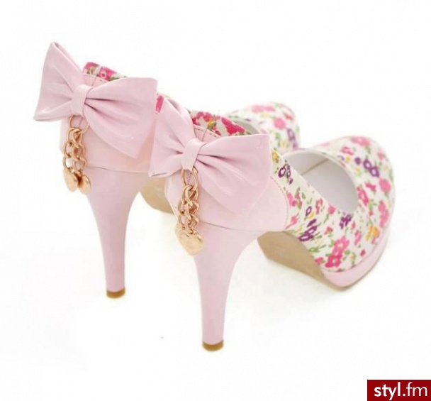 Szpilki Buty Moda