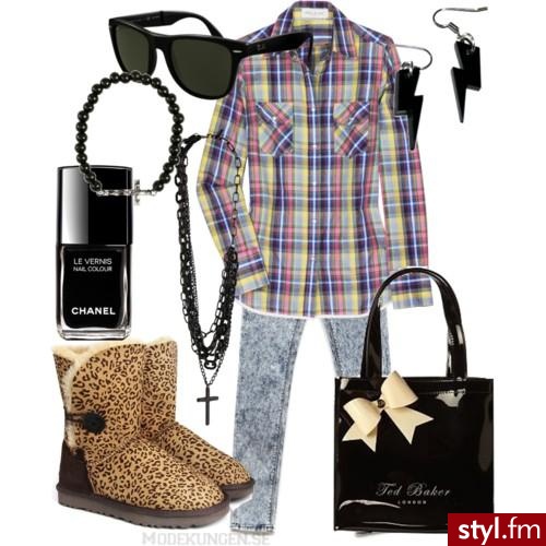 mój :)
http://www.polyvore.com/cgi/profile?id=1353394 - Styler
