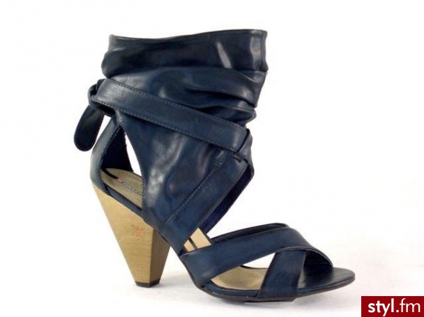 Pozostałe Buty Moda