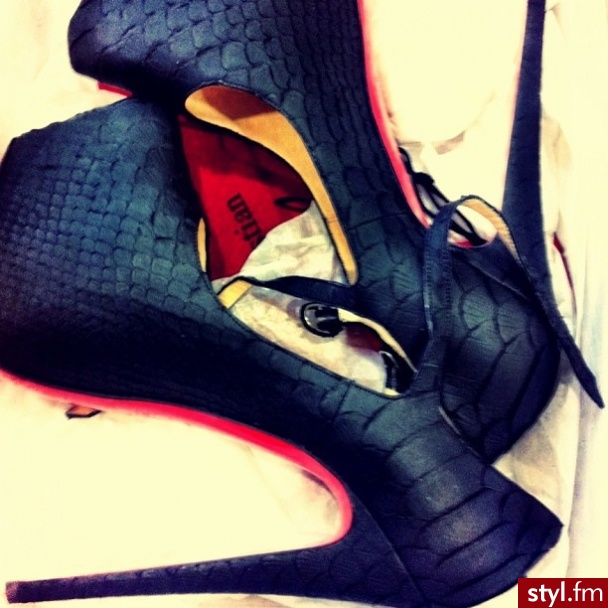 Szpilki Buty Moda