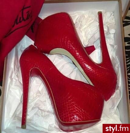 Szpilki Buty Moda