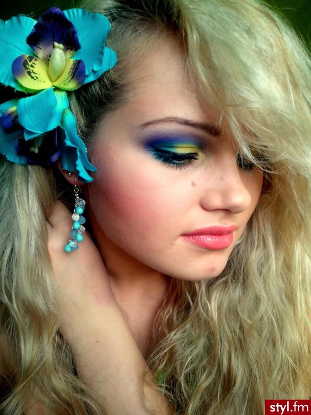 Flower inspiration - Dzienne Makijaże