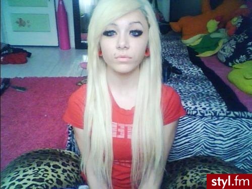 Blond Rozpuszczone Proste z grzywką Na co dzień Długie Fryzury