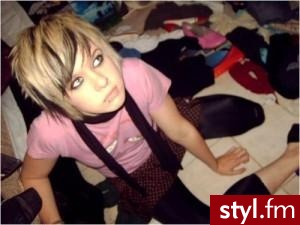 EMO Alternatywne Średnie Fryzury