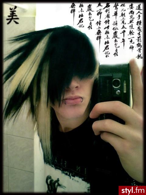 EMO Alternatywne Średnie Fryzury