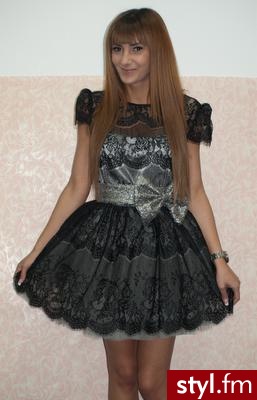Sukienki Moda