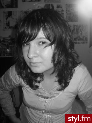 Średnie Fryzury