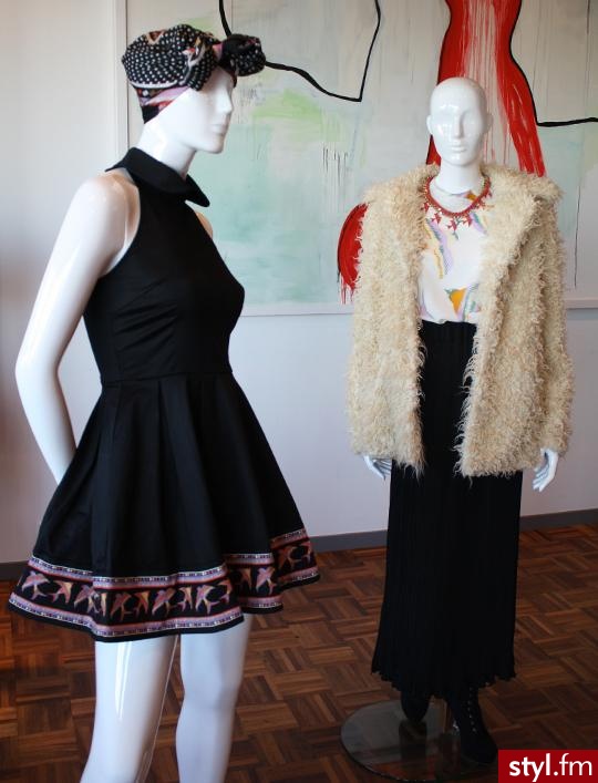 Sukienki Moda