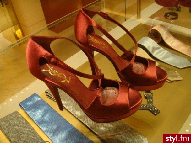Szpilki Buty Moda