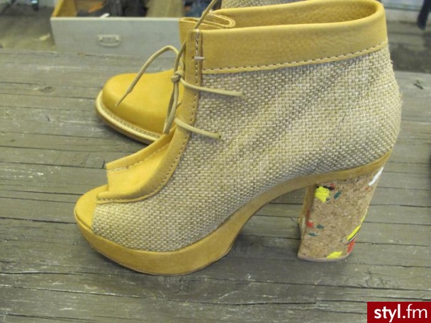 Pozostałe Buty Moda