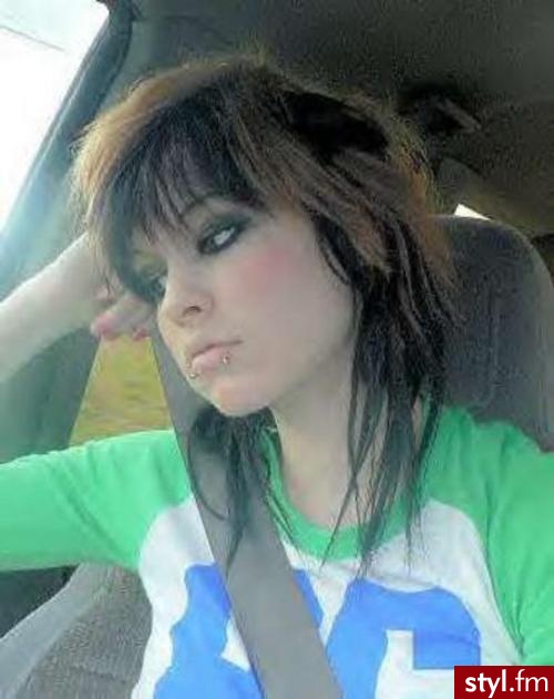 EMO Alternatywne Średnie Fryzury