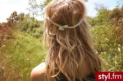 Blond Upięcie Proste Na co dzień Średnie Fryzury