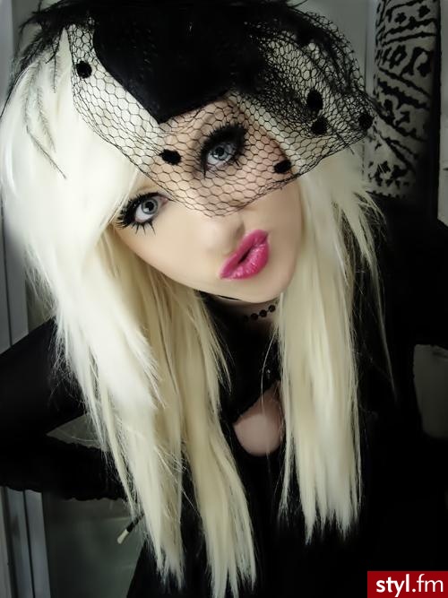 Blond EMO Alternatywne Długie Fryzury