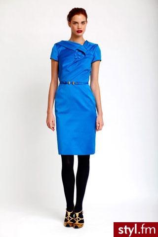 sukienka. Carolina Herrera
Jeżeli już jest proszę o link - Pozostałe Ciuchy Moda