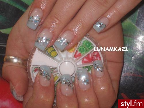 www.lunamka21-tipsy.blog.onet.pl - Paznokcie