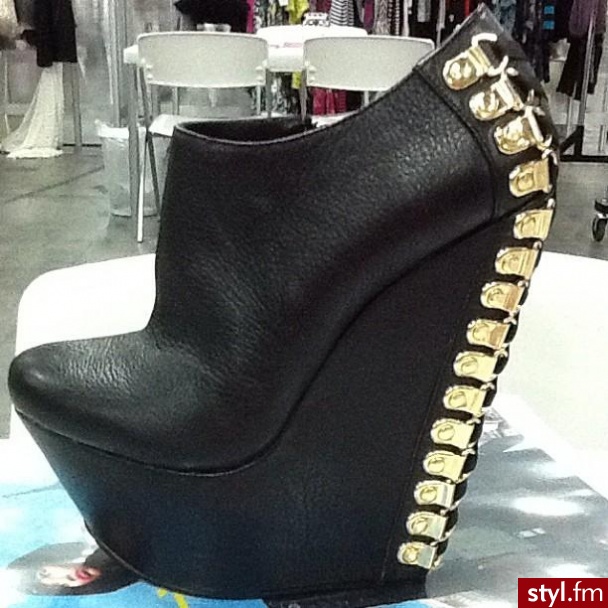 Koturny Buty Moda