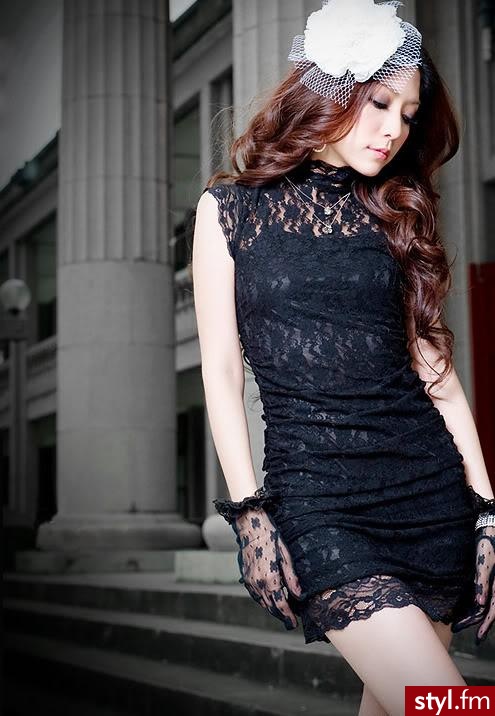 Sukienki Moda