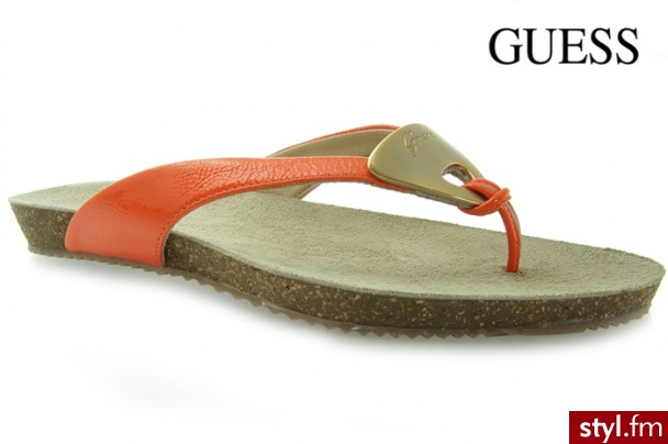 Guess NANCY THONG PATENT LEATHER ORANG - Klapki Buty Moda