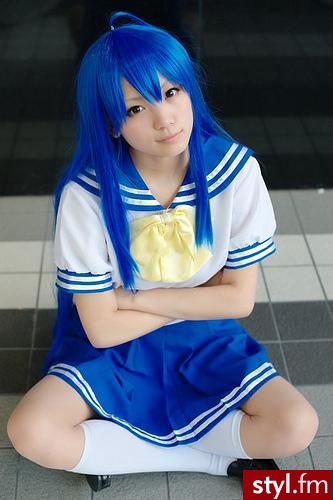 Izumi Konata. Cosplay Lucky star - Długie Fryzury