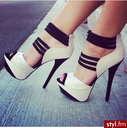 Szpilki Buty Moda