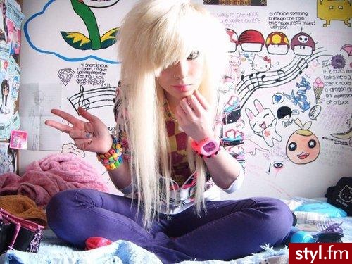Blond EMO Alternatywne Długie Fryzury