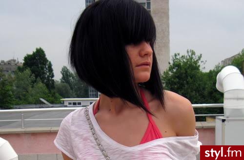 Średnie Fryzury