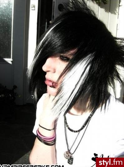 EMO Alternatywne Średnie Fryzury
