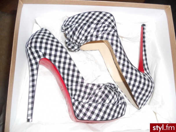 Szpilki Buty Moda