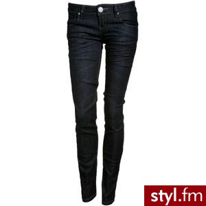 Charlotte Russe - Denim: See All: Yuki Skinny Jeans - Polyvore. Pobrano ze strony: http://www.polyvore.com/charlotte_russe_denim_see_all/thing?id=4481460 - Pozostałe Ciuchy Moda