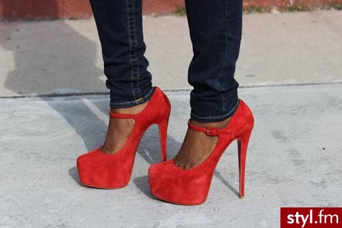 Szpilki Buty Moda