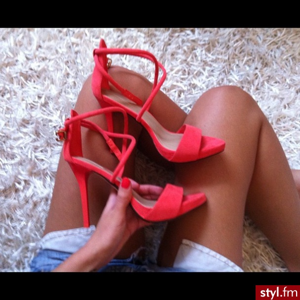 Szpilki Buty Moda