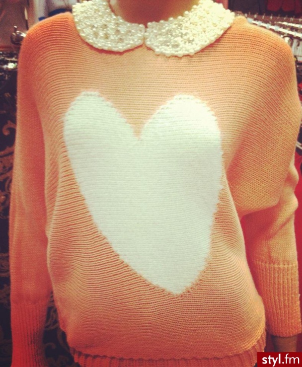 Swetry Ciuchy Moda