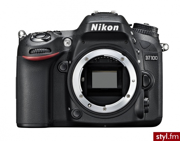 Nikon D7100 czarny Body - Body Bielizna Moda