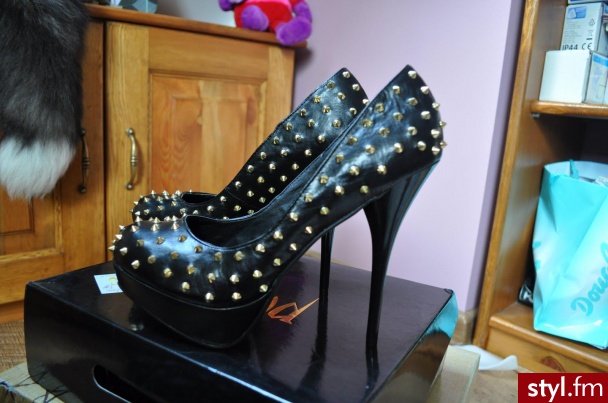 Szpilki Buty Moda