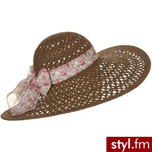Bronze Cut Out Oversized Floral Scarf Unstructured Hat - Top... - Polyvore. Pobrano ze strony: http://www.polyvore.com/bronze_cut_out_oversized_floral/thing?id=31532407 - Nakrycia głowy Dodatki Moda