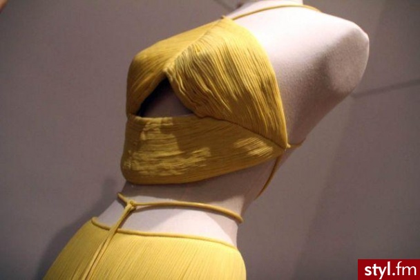 Sukienki Moda