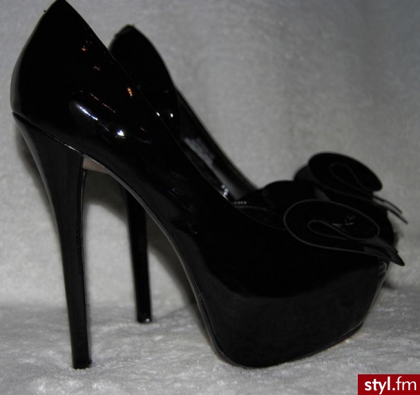 Szpilki Buty Moda