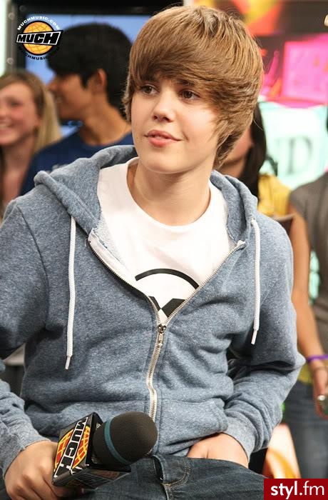 Justin Bieber <3 - Średnie Męskie Fryzury