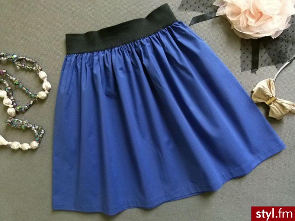 rozklo - Średnie Spódnice Moda
