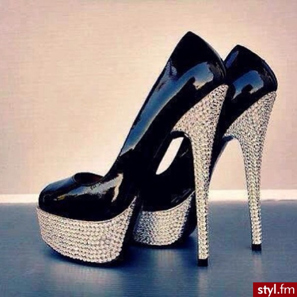Szpilki Buty Moda