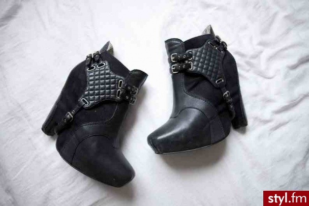 Koturny Buty Moda