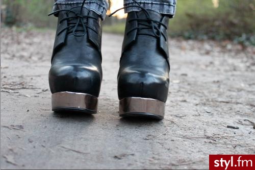 Pozostałe Buty Moda