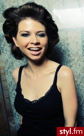 Średnie Fryzury