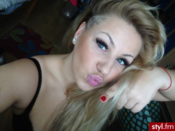 Blond Tribale - wzory na głowie Alternatywne Długie Fryzury