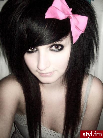 Emo Girl - EMO Alternatywne Średnie Fryzury