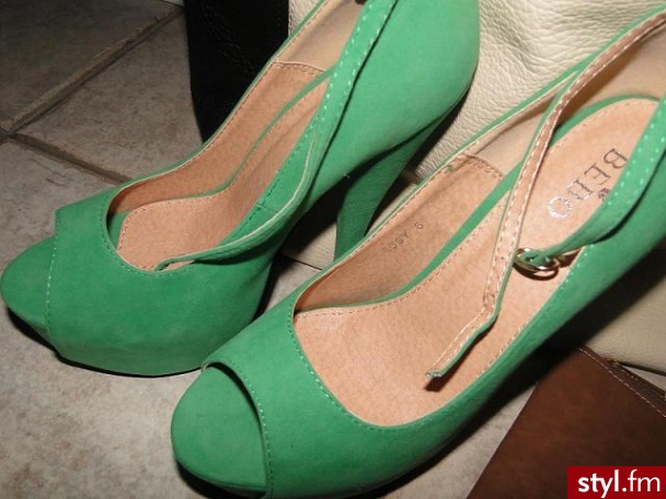 Czółenka Buty Moda