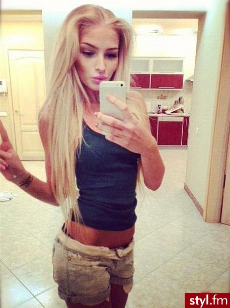 Blond Rozpuszczone Proste Na co dzień Długie Fryzury