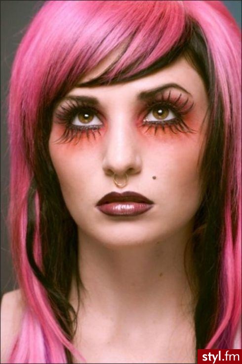 EMO Alternatywne Średnie Fryzury