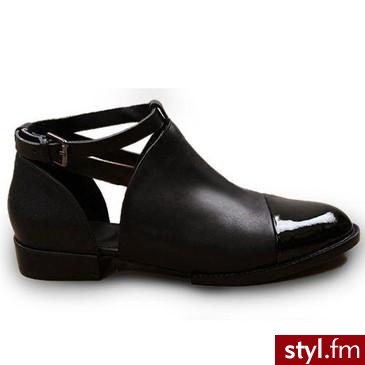Pozostałe Buty Moda